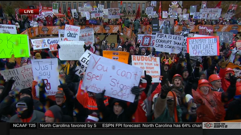 Illustration for article titled Stoops Rhymes With Poops: Your Stillwater College GameDay Sign Roundup